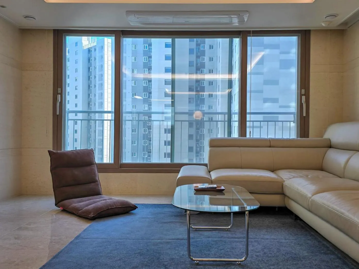 Near Sangam, New Apartment Goyang